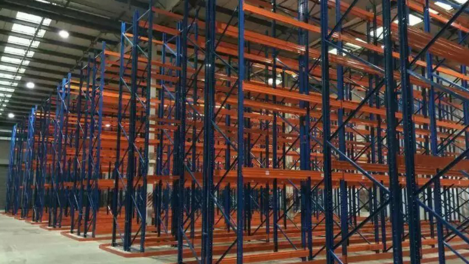 化工行業(yè)倉(cāng)庫(kù)貨架